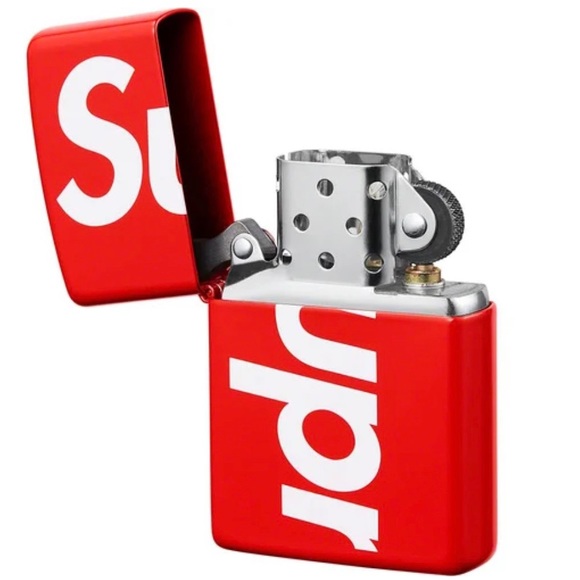 Supreme Collectible - Picture 2 of 4